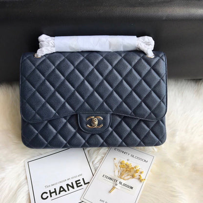 Chanel Luxury Handbag Style 121