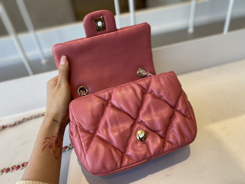 Chanel Luxury Handbag Style 493