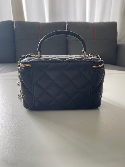 Chanel Luxury Handbag Style 197