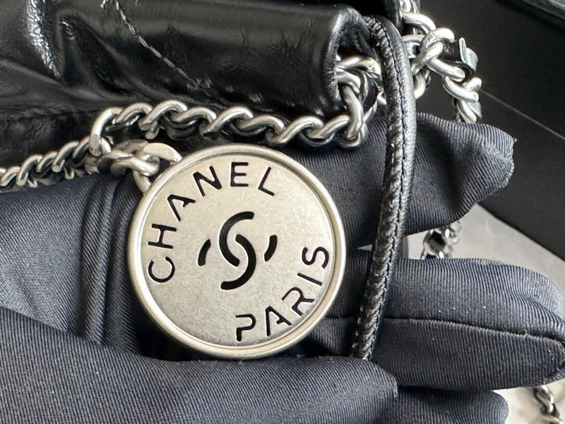 Chanel Luxury Handbag Style 61