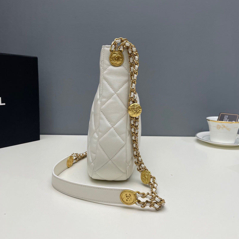 Chanel Luxury Handbag Style 84
