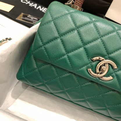Chanel Luxury Handbag Style 535