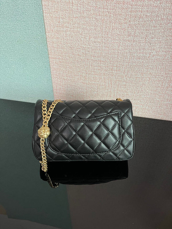 Chanel Luxury Handbag Style 85