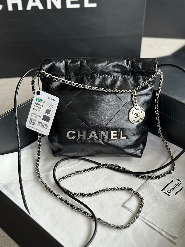 Chanel Luxury Handbag Style 61