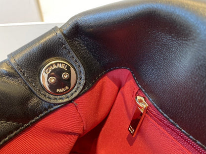 Chanel Luxury Handbag Style 640