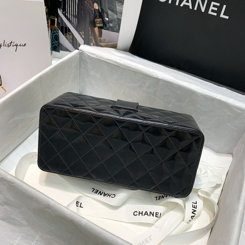 Chanel Luxury Handbag Style 564