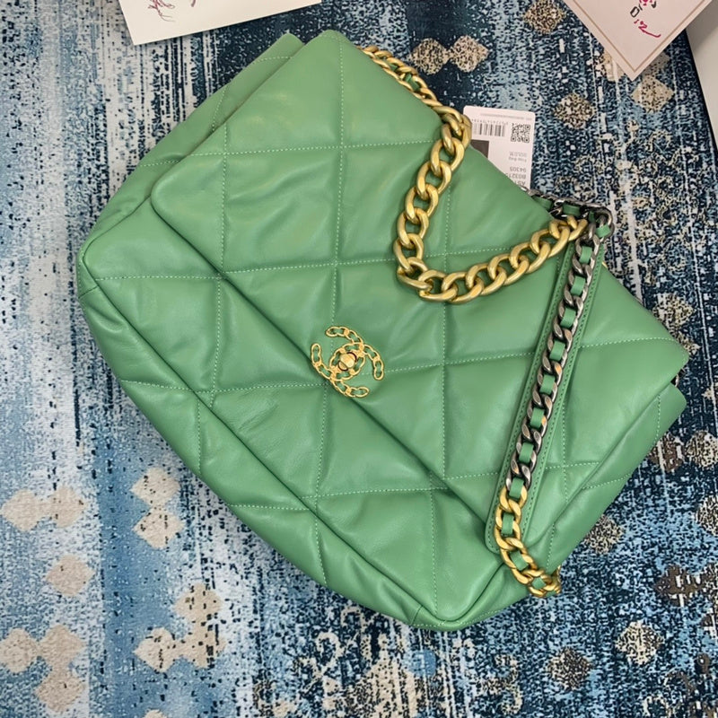 Chanel Luxury Handbag Style 593