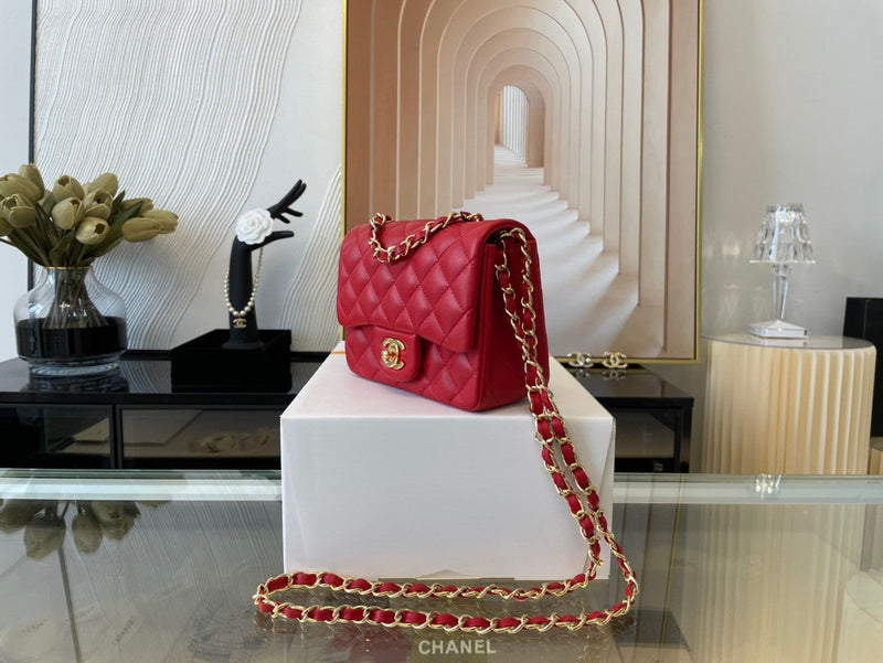 Chanel Luxury Handbag Style 456