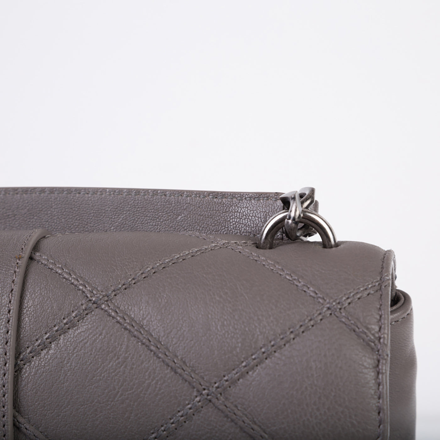 Saint Laurent Luxury Leather Red Handbag Style 32