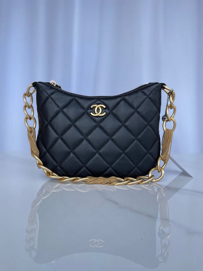 Chanel Luxury Handbag Style 378