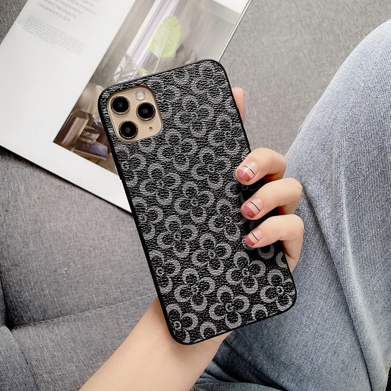 Four-leaf clover pattern phone case for Samsung