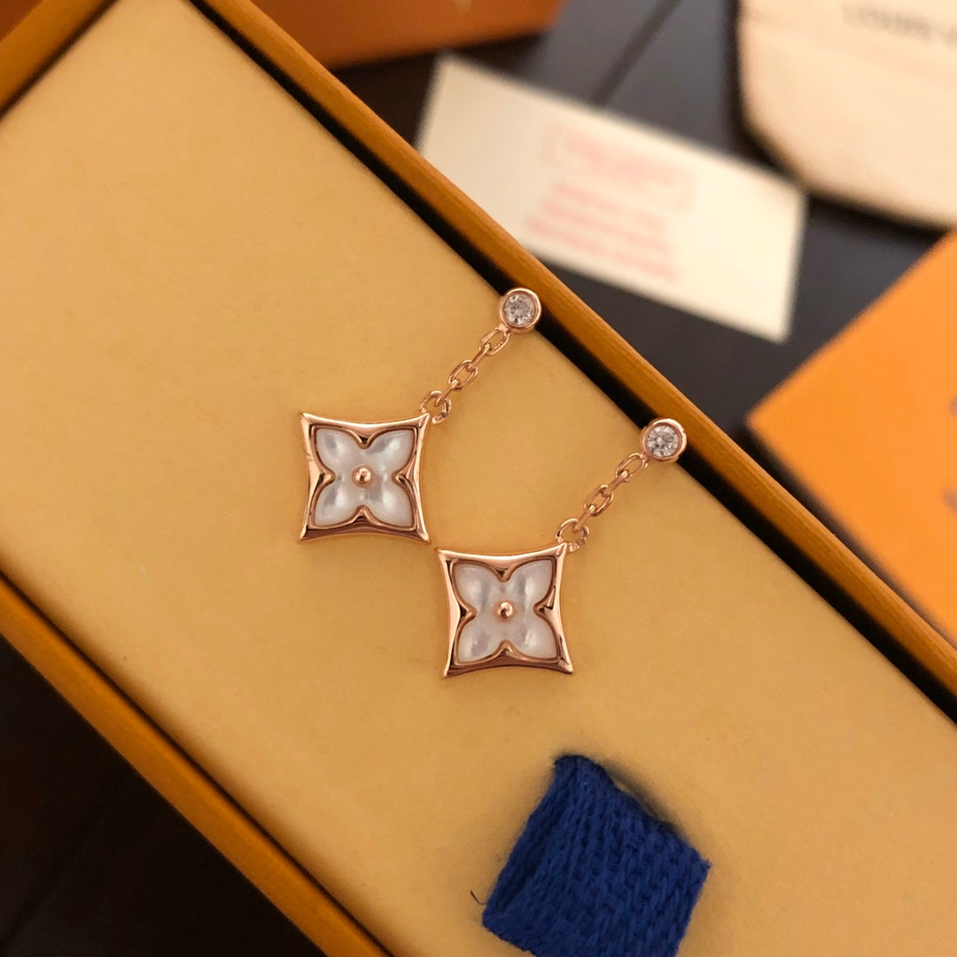 Rhombus-Shaped Floral Natural White Mother-of-Pearl and Diamond Earrings