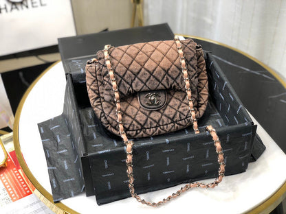 Chanel Luxury Handbag Style 522