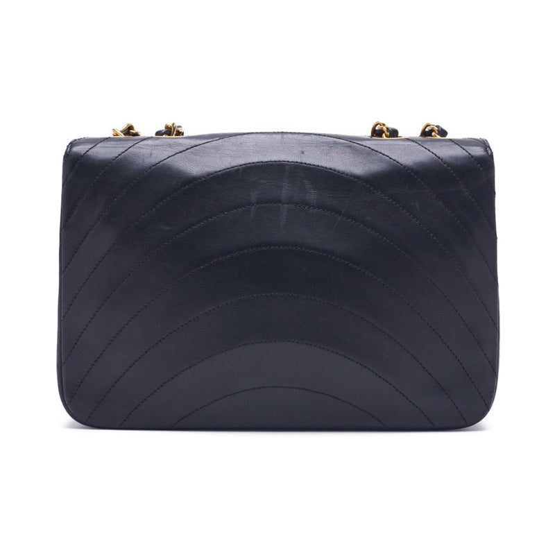 Chanel Flap Black Chain Shoulder Bag Style