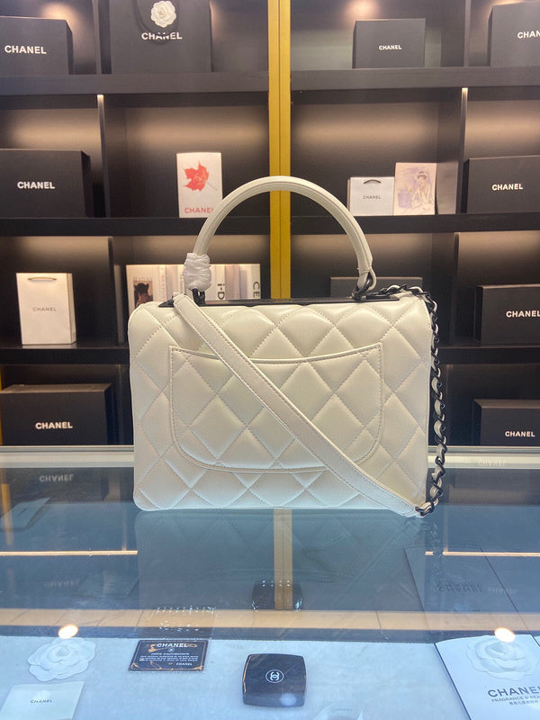 Chanel Luxury Handbag Style 307