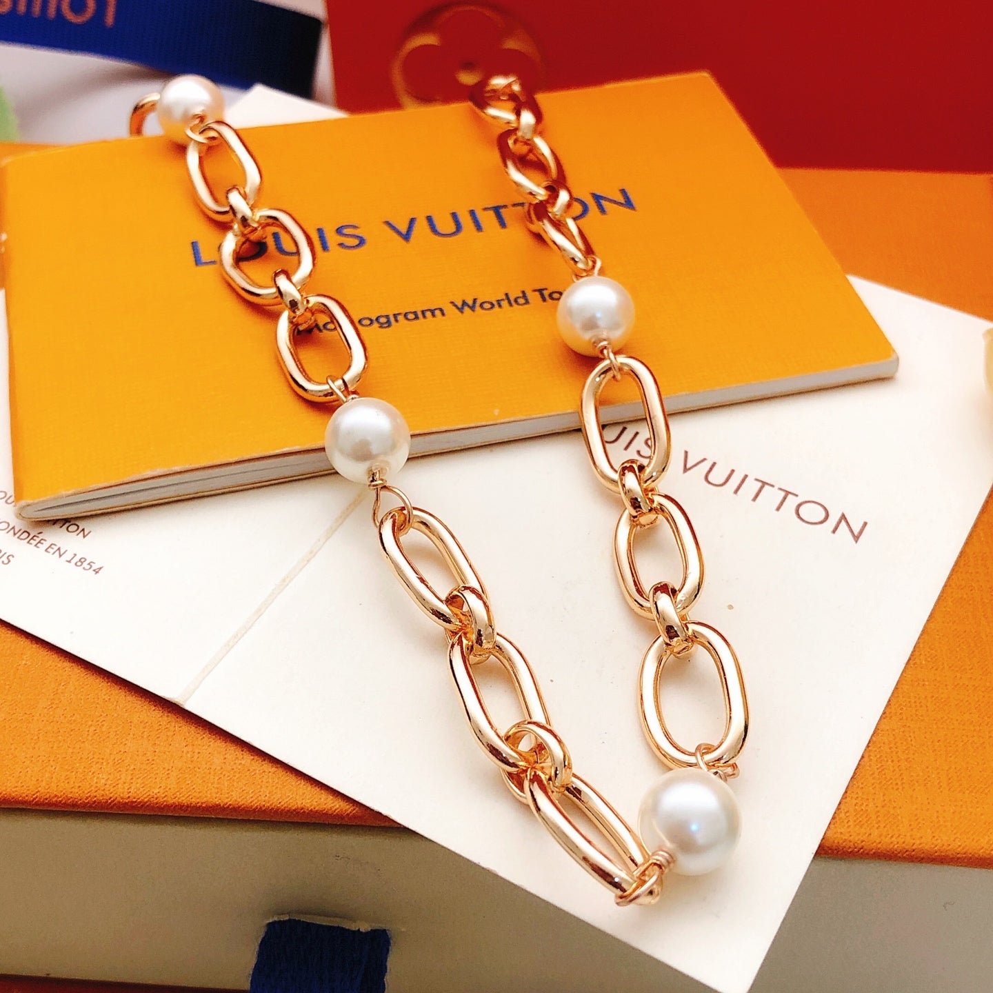 Pearl Clasp Necklace