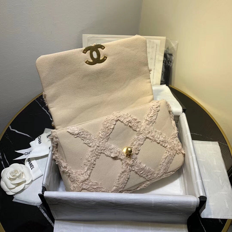 Chanel Luxury Handbag Style 481