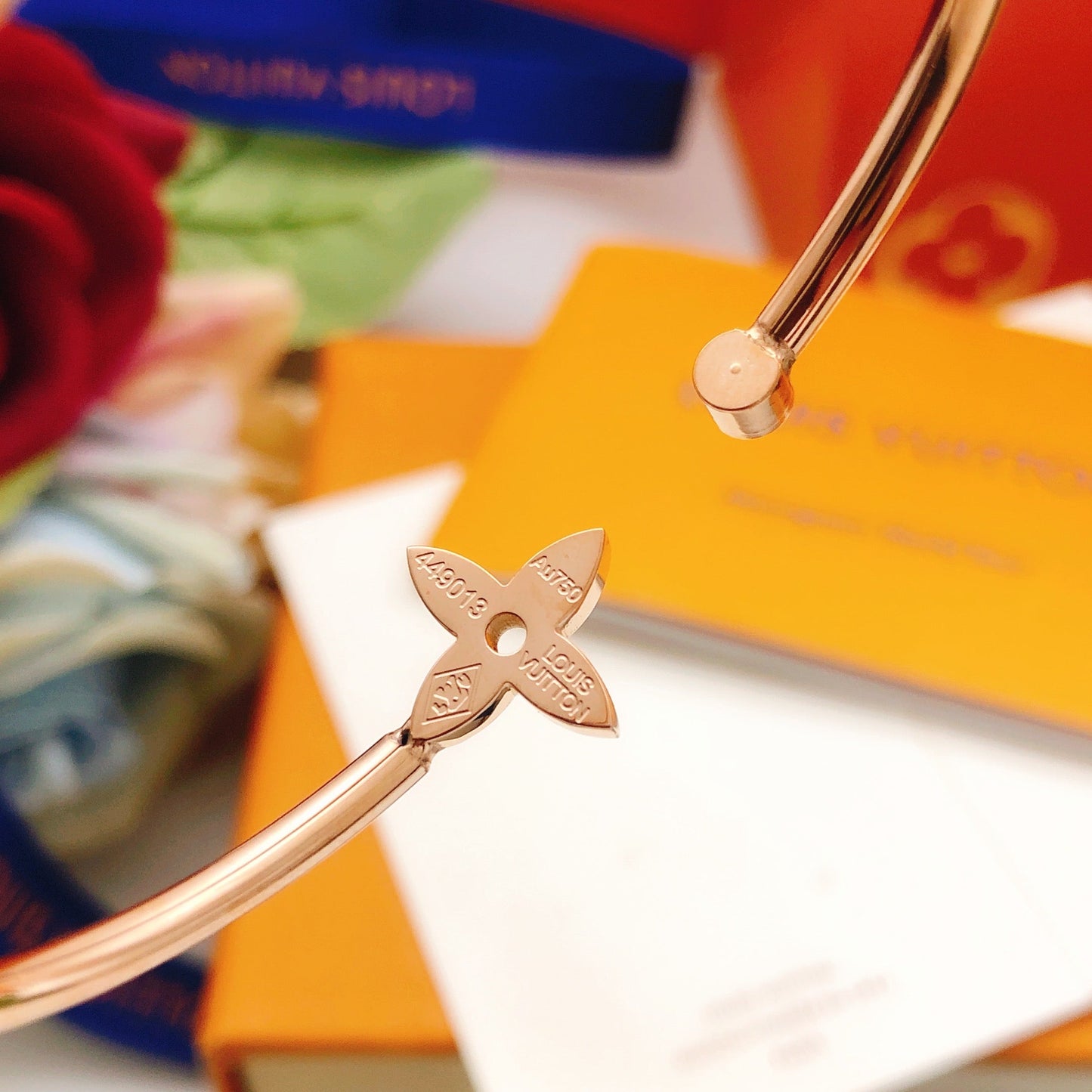 High-Quality Polished Bangle-ww