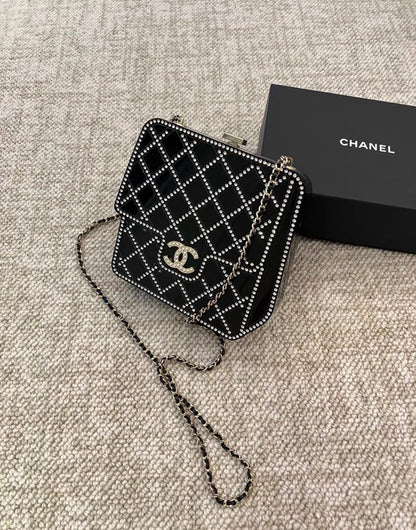 Limited Edition Chanel Runway Black Resin Crystal Pearl Evening Clutch Shoulder Box