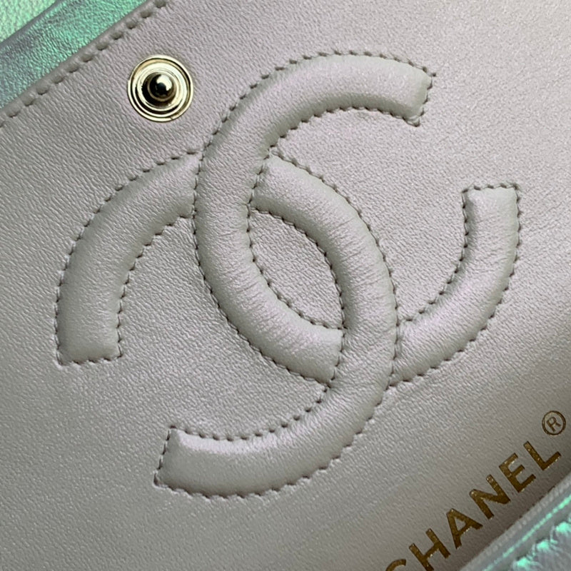 Chanel Luxury Handbag Style 586