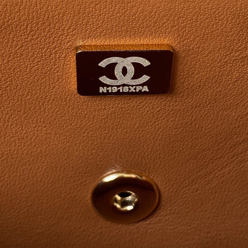Chanel Luxury Handbag Style 385