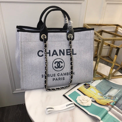 Chanel Luxury Handbag Style 561