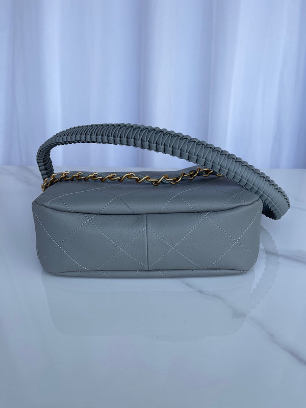 Chanel Luxury Handbag Style 368