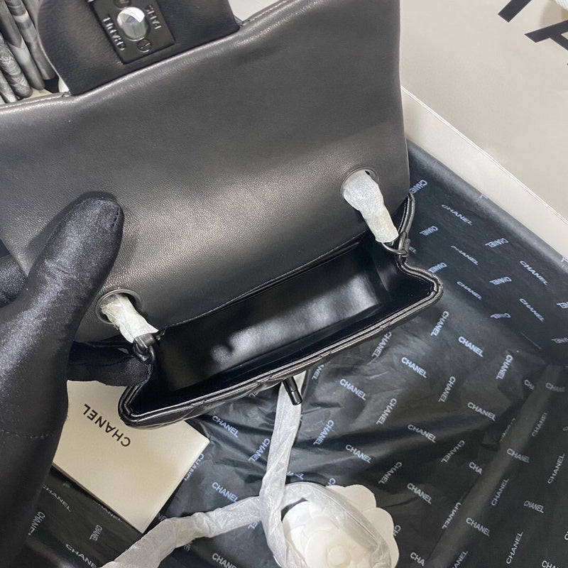 Chanel Luxury Handbag Style 266