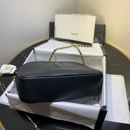Chanel Luxury Handbag Style 488