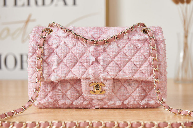 Chanel Luxury Handbag Style 465