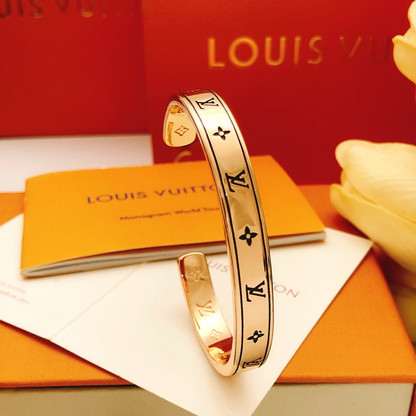High-Quality Polished Bangle