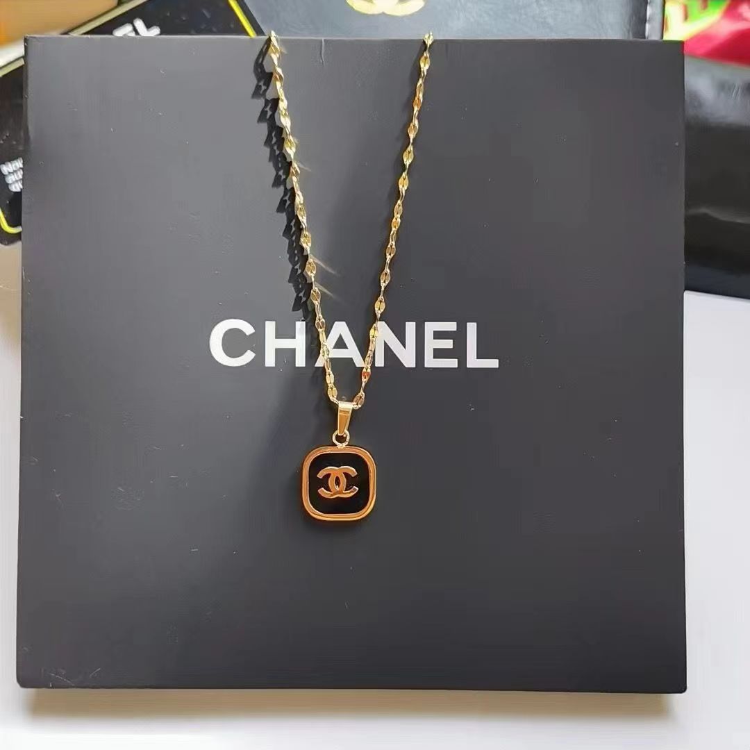 2023 New Fashion Necklace
