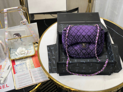 Chanel Luxury Handbag Style 519