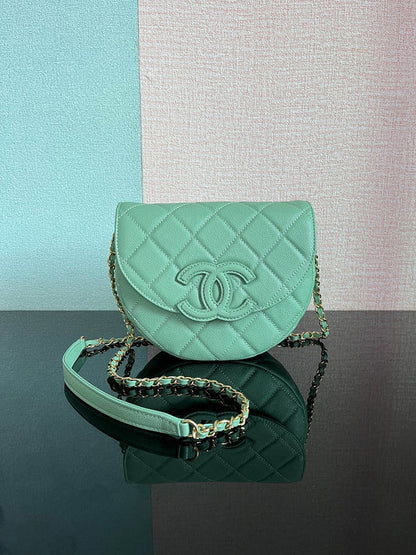 Chanel Luxury Handbag Style 79