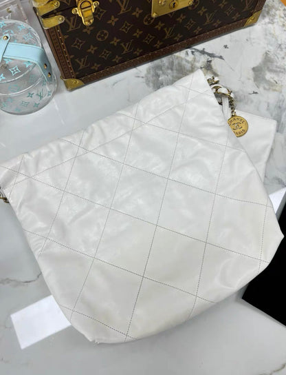 Chanel White Quilted Calfskin Small 22 Bag Gold Hardware 2022