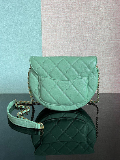 Chanel Luxury Handbag Style 79