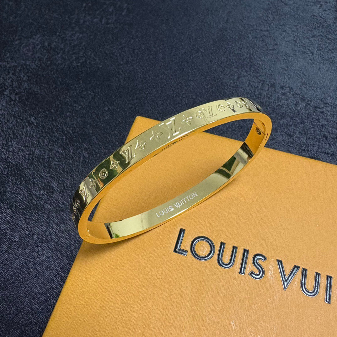 High-Quality Bracelets-21