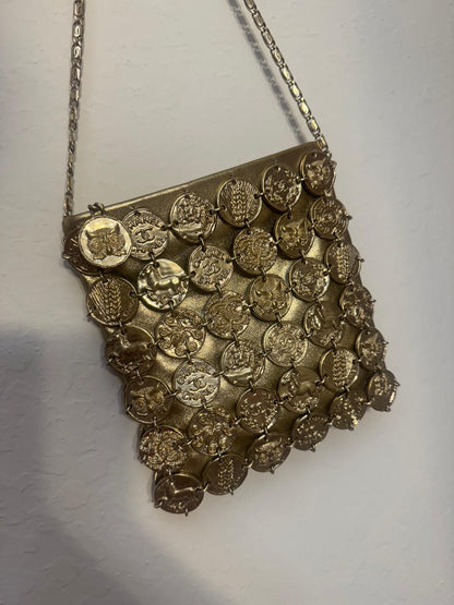 Chanel 18C Gold Medal Evening In Greece Bag Style