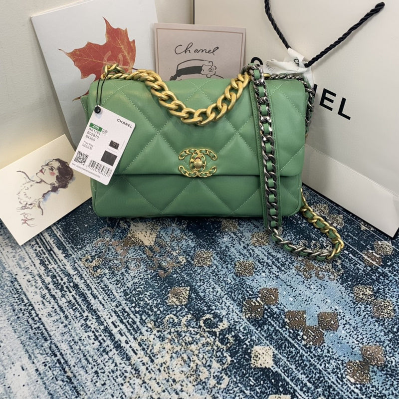 Chanel Luxury Handbag Style 496