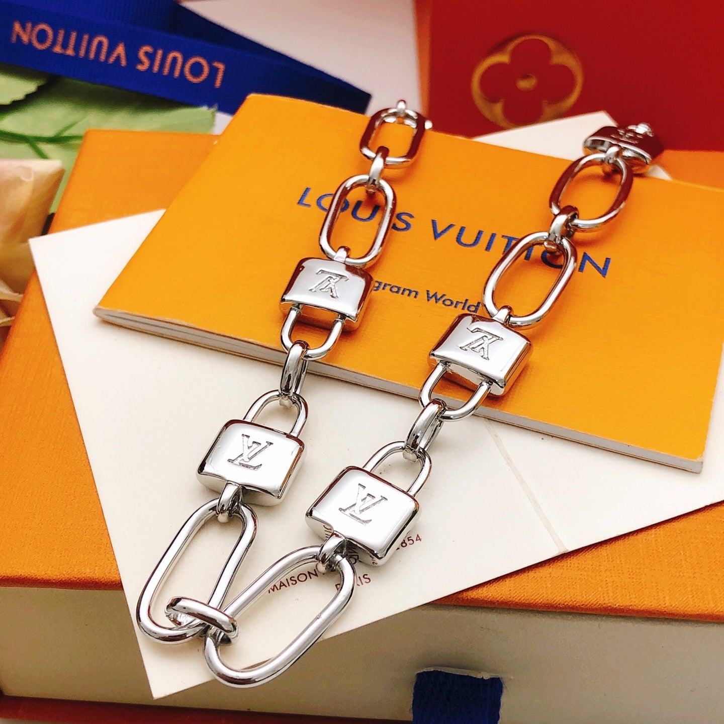 Lock Clasp Necklace