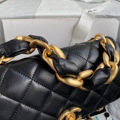 Chanel Luxury Handbag Style 626