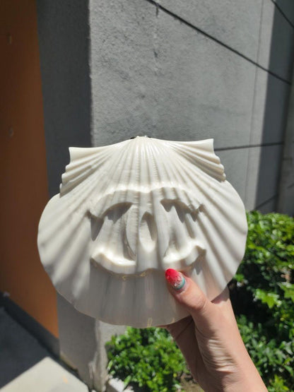 Chanel Luxury Leather Gold Clutch Style 3