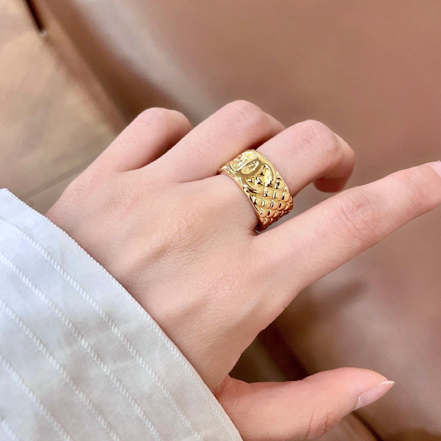 High-Quality Rings-192
