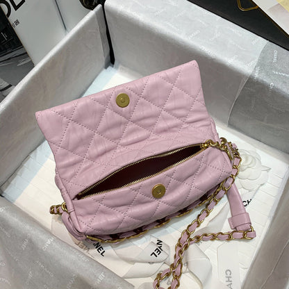 Chanel Luxury Handbag Style 613