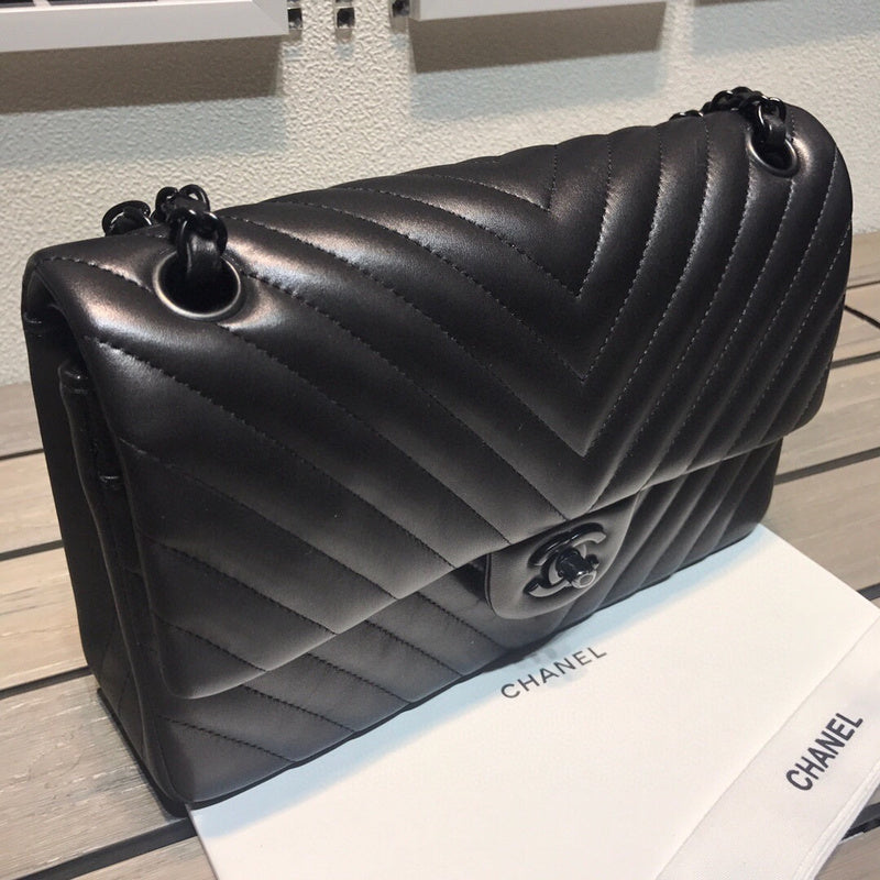 Chanel Luxury Handbag Style 180