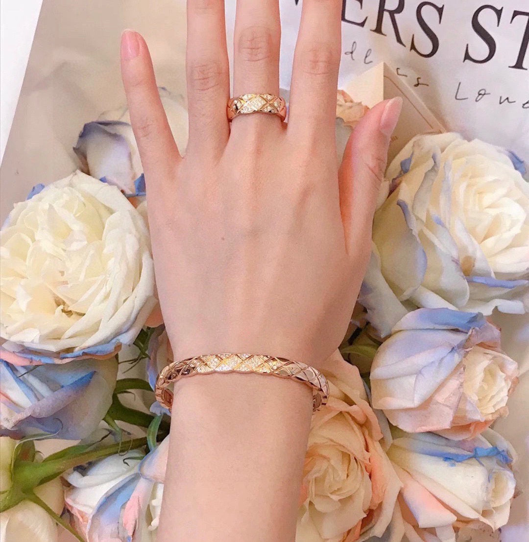 High-Quality Bracelets-184