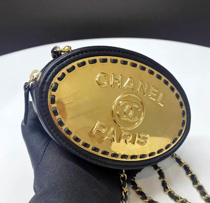 Chanel 22B Lambskin Gold-Tone Metal Black Clutch With Chain