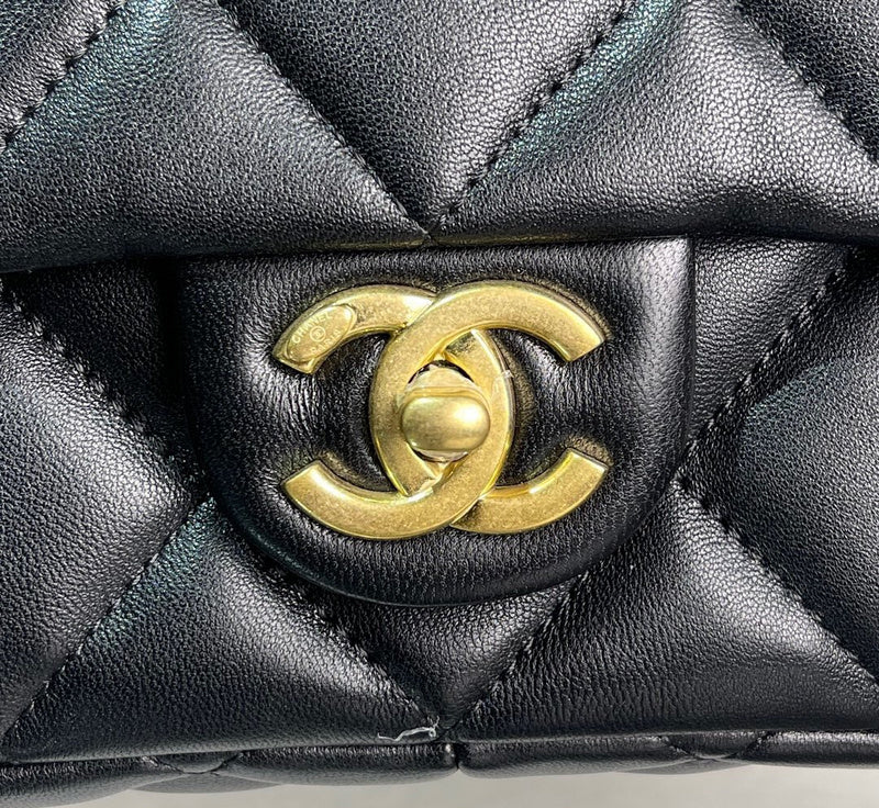 Chanel Luxury Handbag Style 62