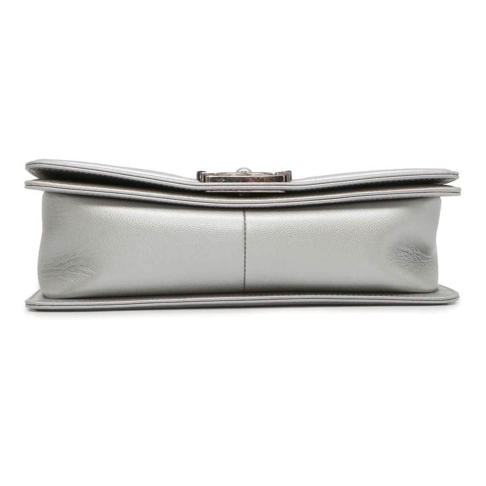 Chanel Boy Chanel Chevron ChainShoulder Bag Silver A67086 Caviar Leather Size 25