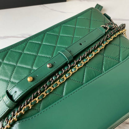 Chanel Luxury Handbag Style 478
